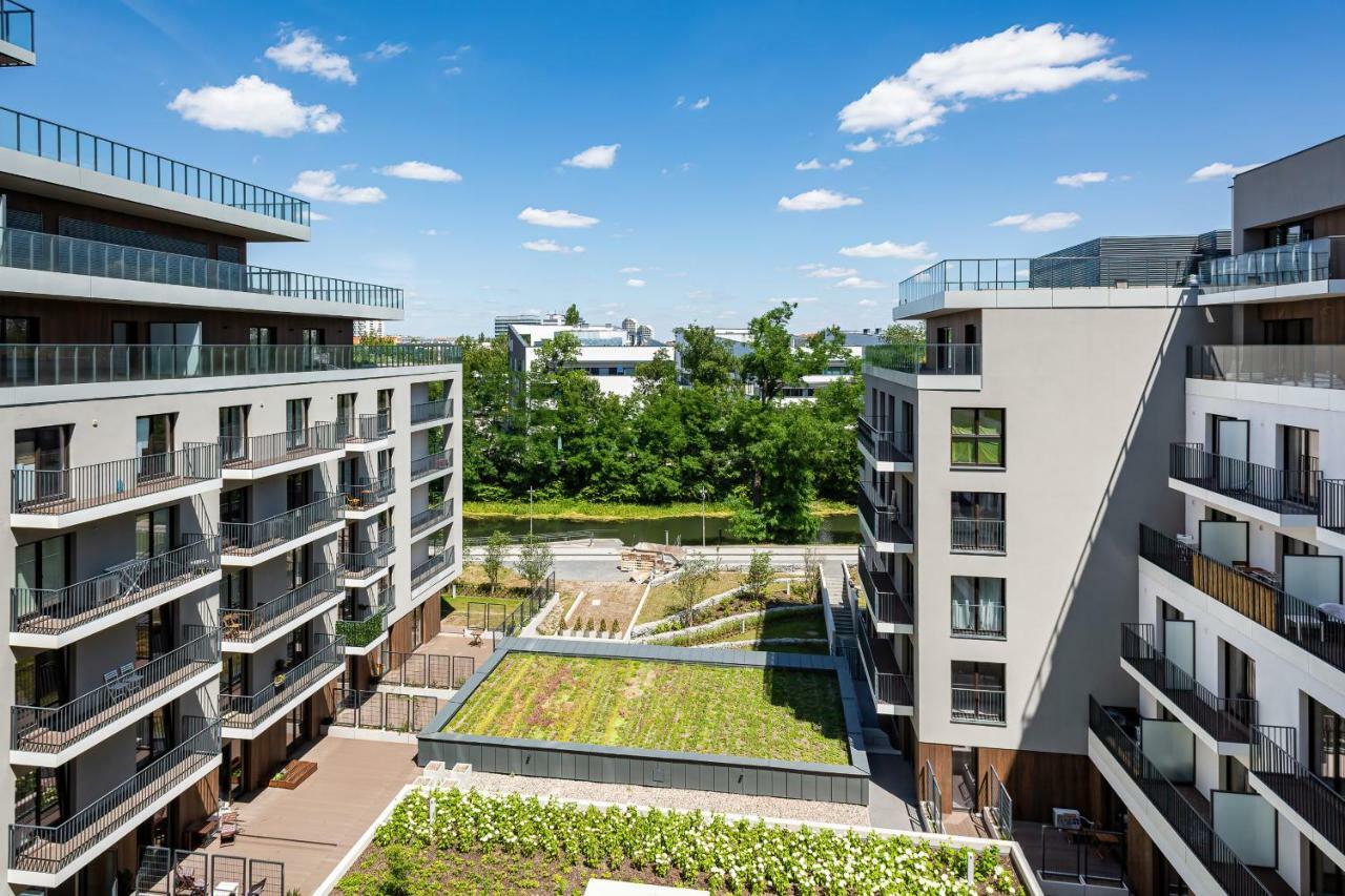 Apartment Walonska With Free Parking Wroclaw By Noclegi Renters ภายนอก รูปภาพ
