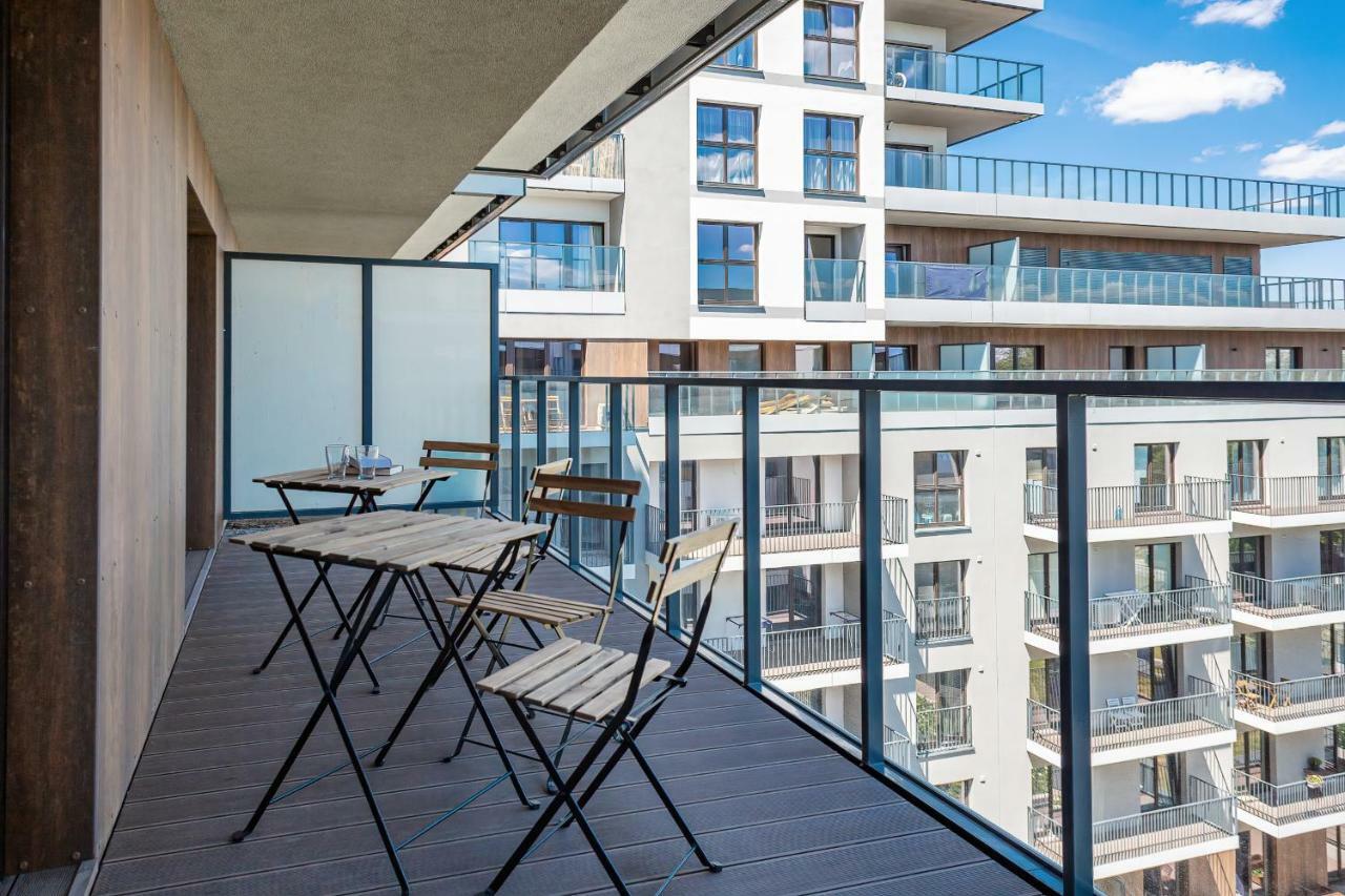 Apartment Walonska With Free Parking Wroclaw By Noclegi Renters ภายนอก รูปภาพ